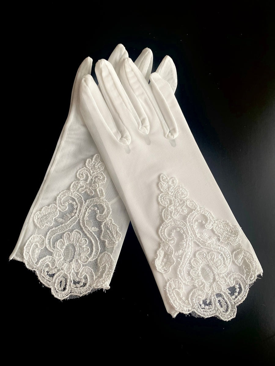 Lace Gloves