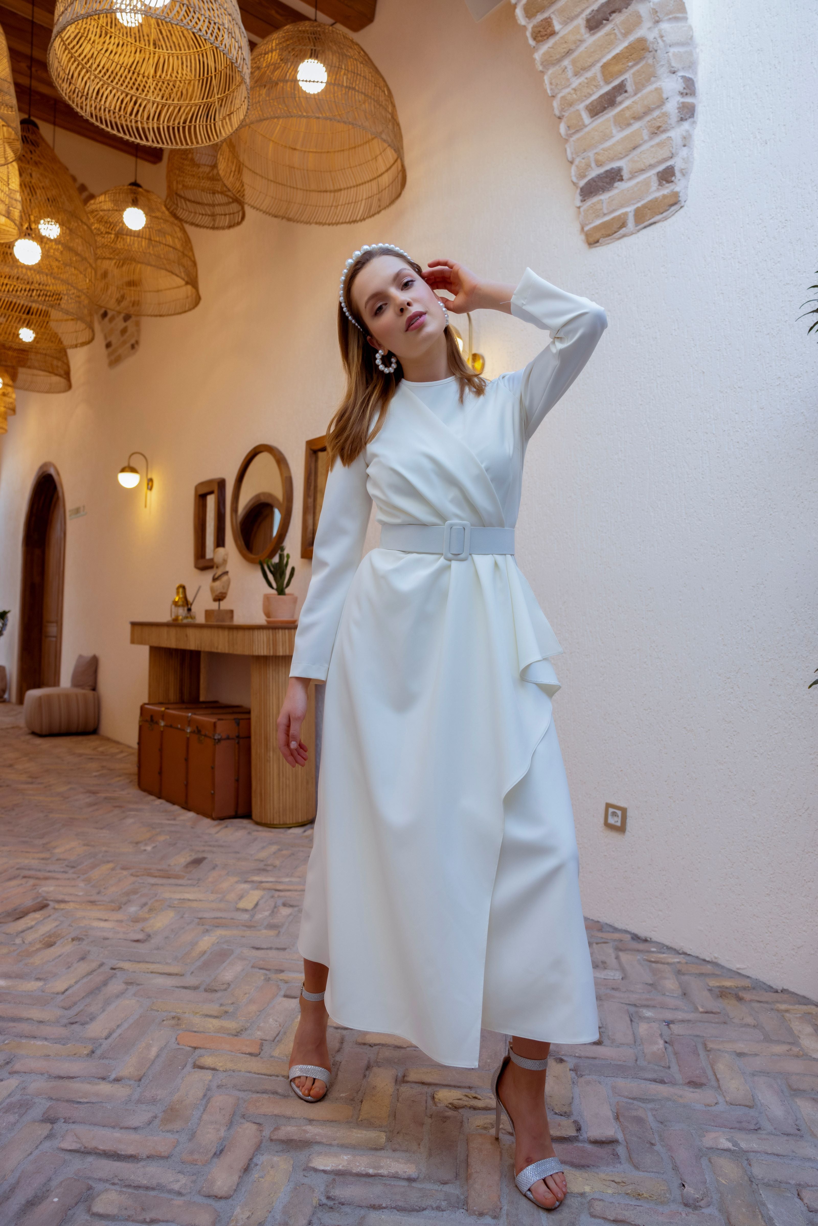 Victoria Krep Ekru Abiye Elbise
