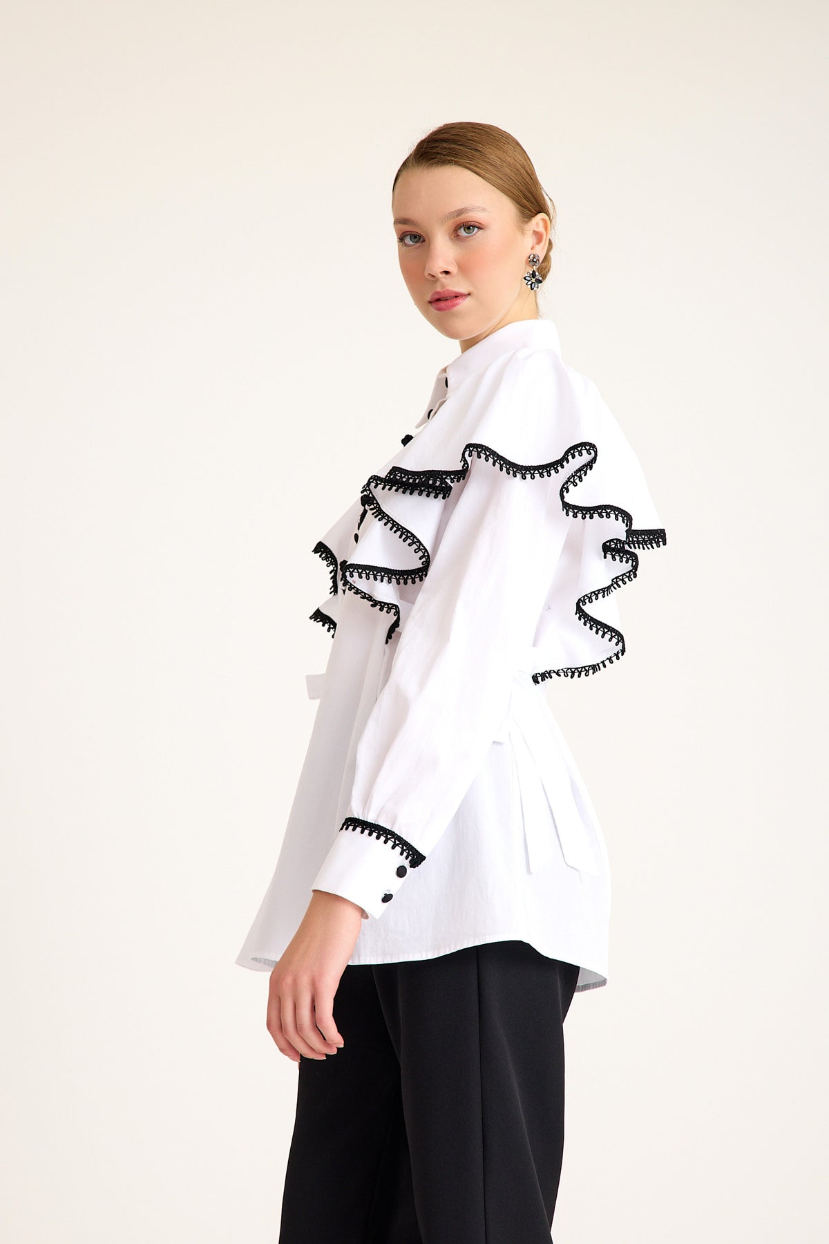 Pearl Detailed Lace Tunic